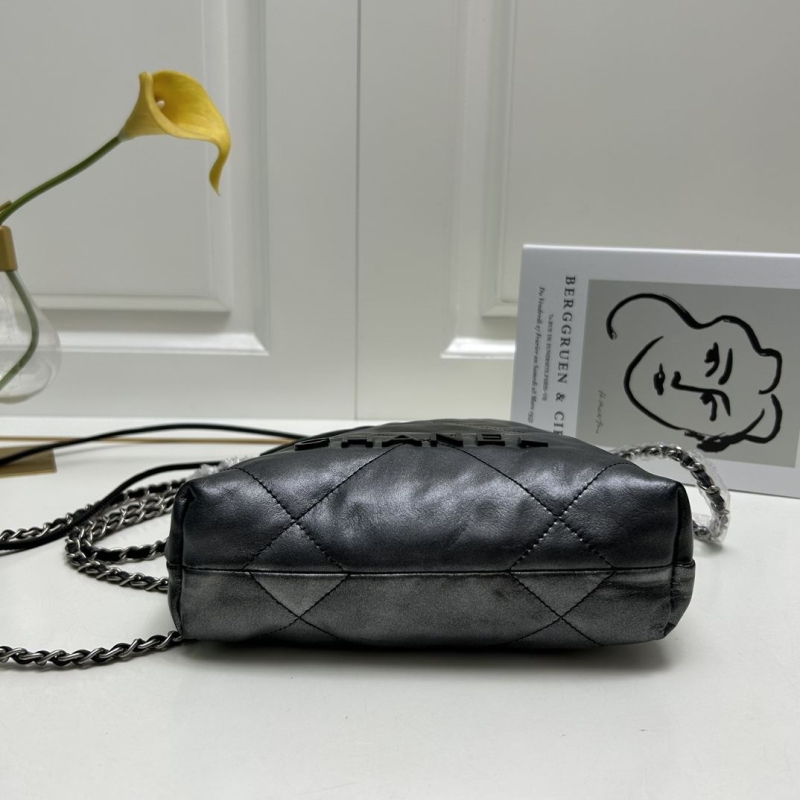 Ch**el hobo 22 bags